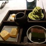 京都本家の辻利茶屋、ジャカルタのAYANAホテル内、Blue terraceで食べられます。